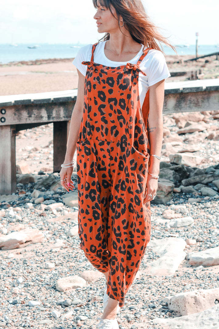 Women's European And American Style Summer Loose Sleeveless Overalls